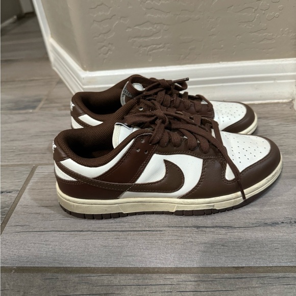 Nike Dunk Low in Brown and White Leather - Picture 2 of 4
